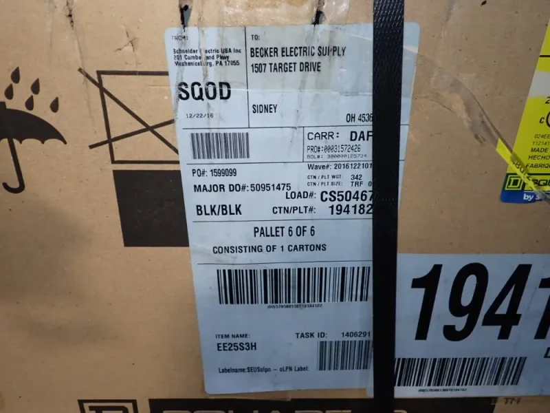 SQUARE D 25 KVA TRANSFORMER  -  EE-25S3H