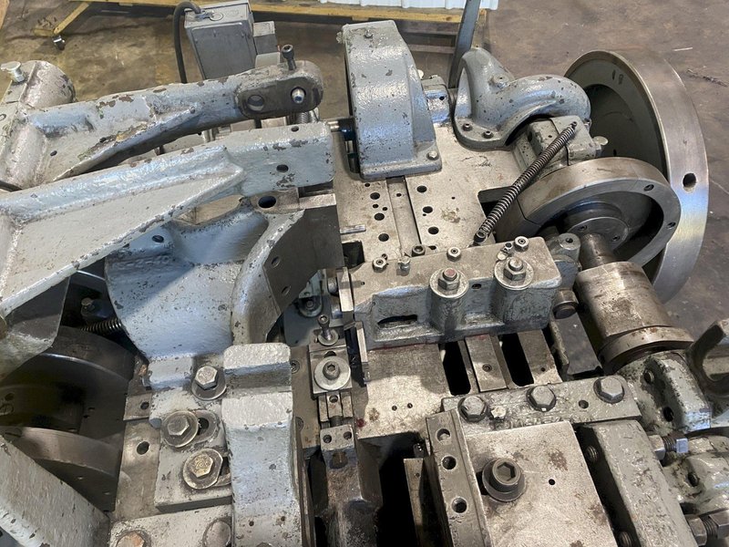 S2F NILSON FOUR SLIDE WIRE FORMING MACHINE: STOCK #19338