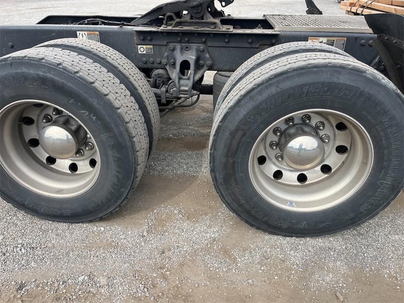 2020 Kenworth T680 1XKYD49X0LJ295151