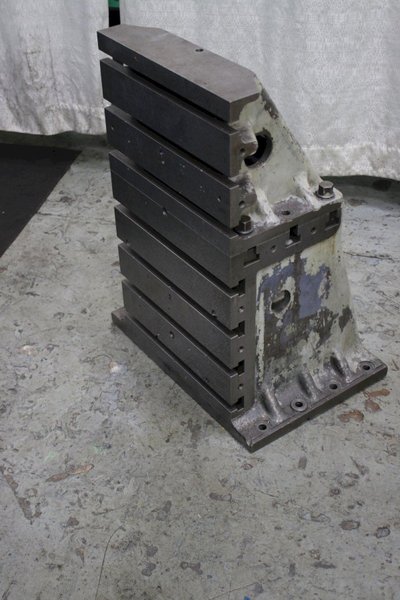 (1) SET OF 16&quot; X 30&quot; T SLOTTED DEVLIEG ANGLE PLATES: STOCK #74302