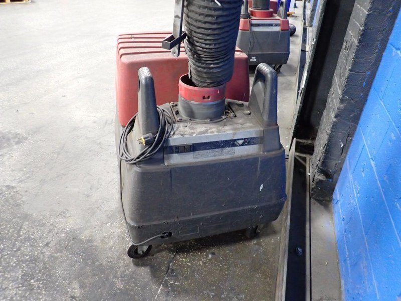 LINCOLN ELECTRIC FUME EXTRACTOR
