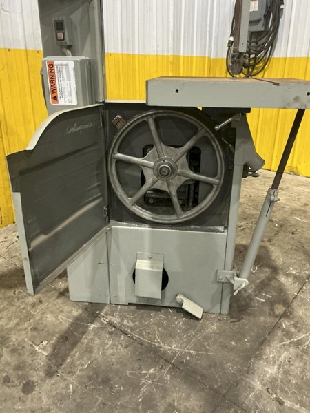 20" X 12" DELTA VARIABLE SPEED VERTICAL SAW: YOBRO #26009