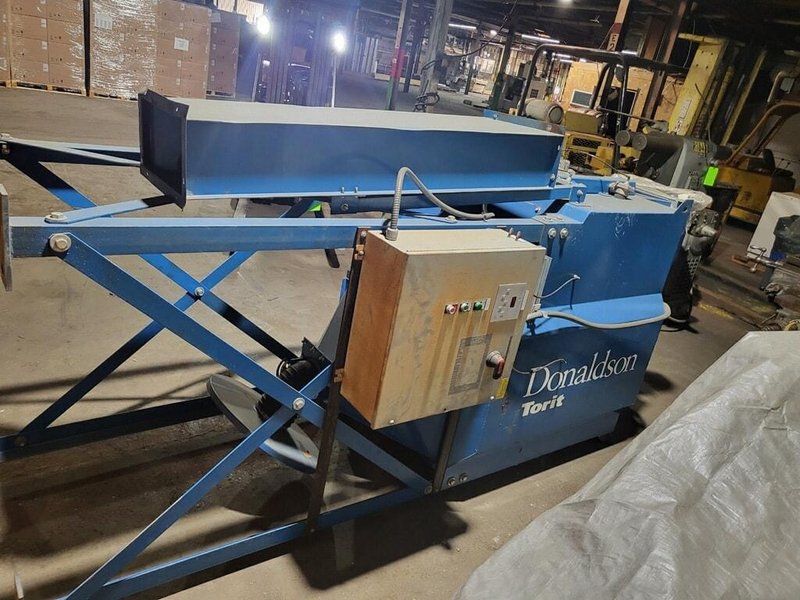 Donaldson Torit DFO2-4 Dust Collector, 2004