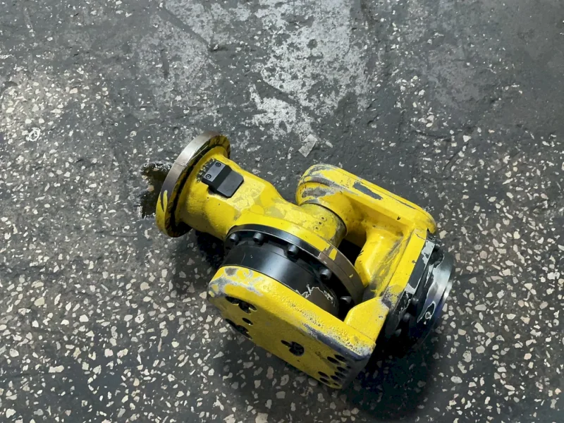 FANUC ROBOT WRIST ASSEMBLY