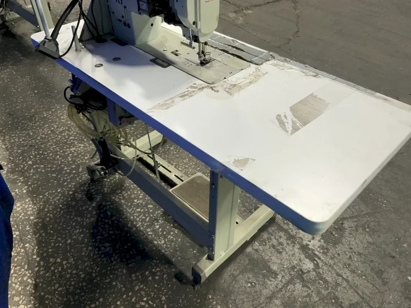 TYPICAL SEWING MACHINE WANPING MACHINERY CO. 10" SEWING MACHINE   -  GC20666