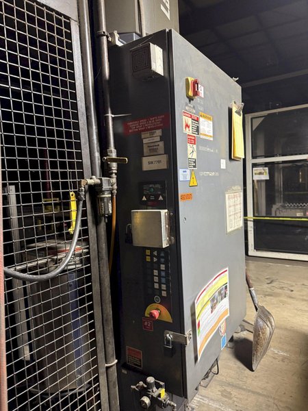 50" x 48" x 92" HIGH LANTECH AUTOMATIC SHRINK WRAPPER WITH IN-FEED &amp; OUT-FEED CONEYOR: YOBRO #26209
