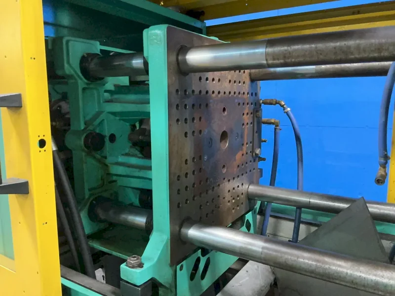 ARBURG INC INJECTION MOLDER  -  370 C 800 - 500
