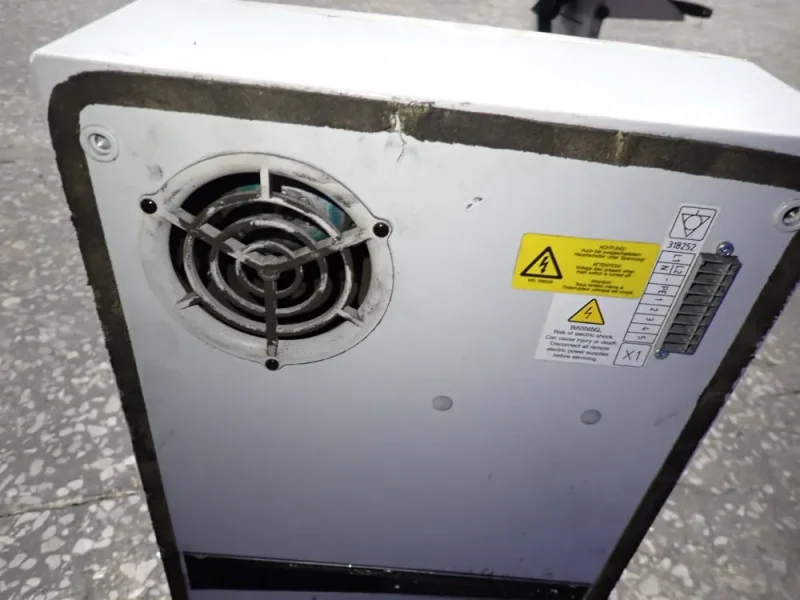 RITTAL ENCLOSURE COOLING UNIT  -  SK 3302100