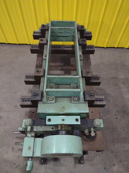 2500 LB X 25" X 31" HAMILTON MODEL #E3548 PORTABLE DIE SEPERATOR: STOCK #19412