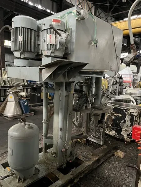 ROSS 100 GALLON ROSS TRIPLE MOTION VACUUM MIXER  -  PVM100