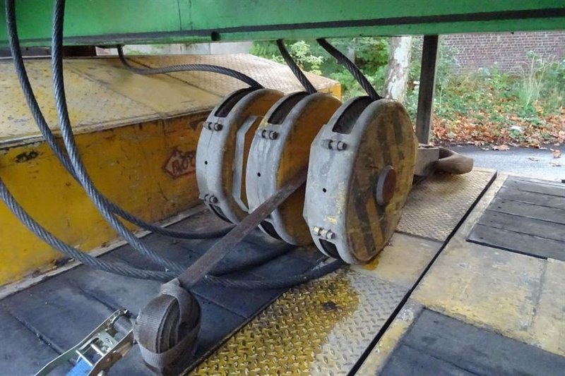 Stahl - 63 + 63 ton x 34 502 mm