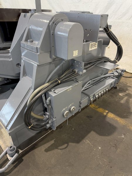 48&quot; GIDDINGS &amp; LEWIS ROTARY TRUNNION TABLE. STOCK # 0903224