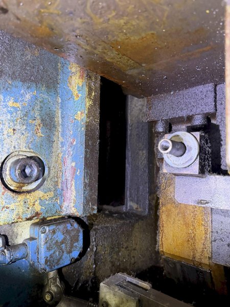 1500 TON BLISS #29 KNUCKLE JOINT PRESS WITH 15" STROKE. STOCK # 0328326