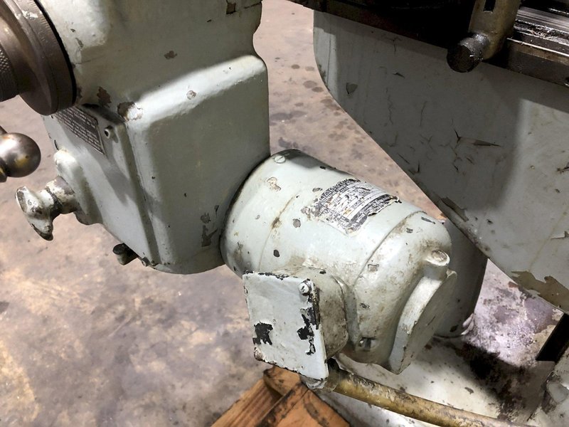 1 HP BRIDGEPORT VERTICAL KNEE RAM TYPE MILLING MACHINE MILL: STOCK 17276