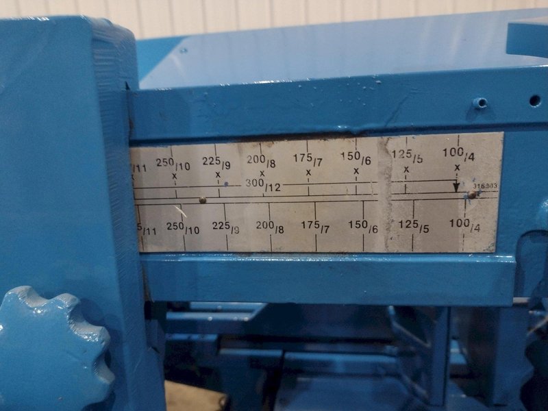 12'" X 12" DOALL MODEL #C-305A FULLY AUTOMATIC HORIZONTAL BAND SAW: STOCK #17575