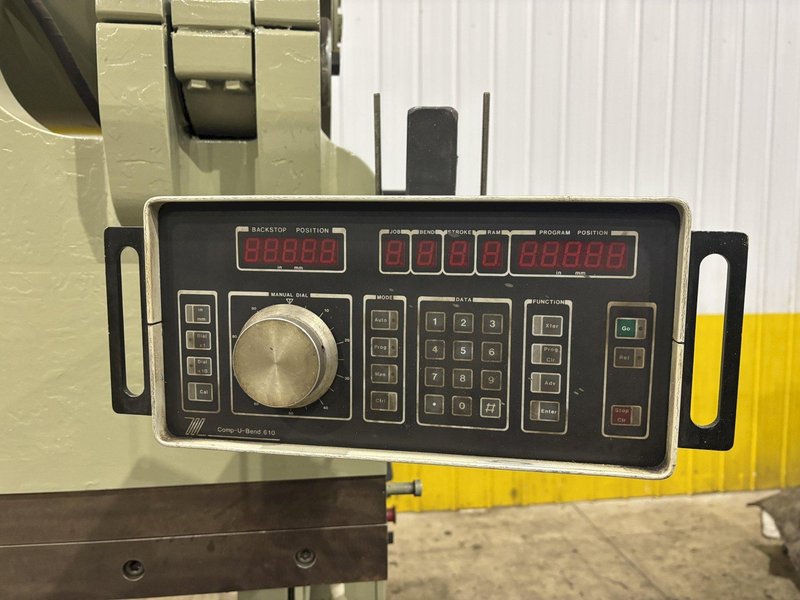 250 TON X 12' ACCURPRESS MODEL #725012 HYDRAULIC PRESS BRAKE: YOBRO #24251