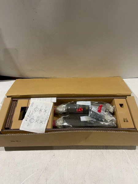 THK 11635 10047 97000 LINEAR BEARINGS (2 PER) NEW