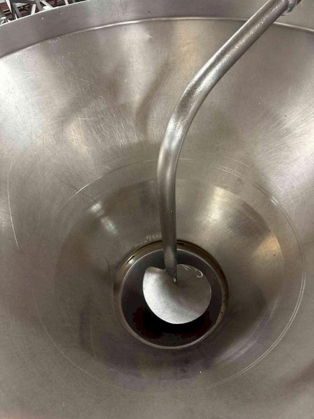 Vemag Robot 500 Continuous Vacuum Filler, 2014 – Needs out ASAP!