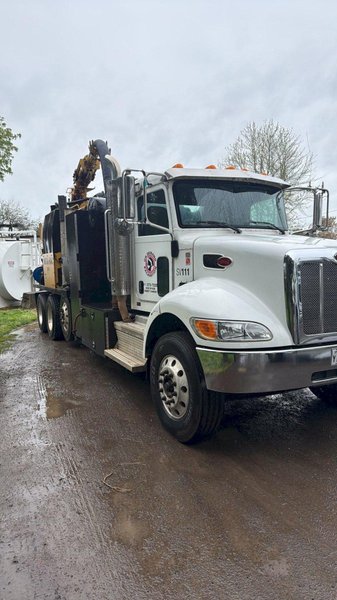 McLaughlin VXT8 Vacuum Excavator Truck, 2021 – 8 Yard Hydro Excavator – 3,500 CFM PTO Vacuum Truck – Utility &amp; Potholing Unit