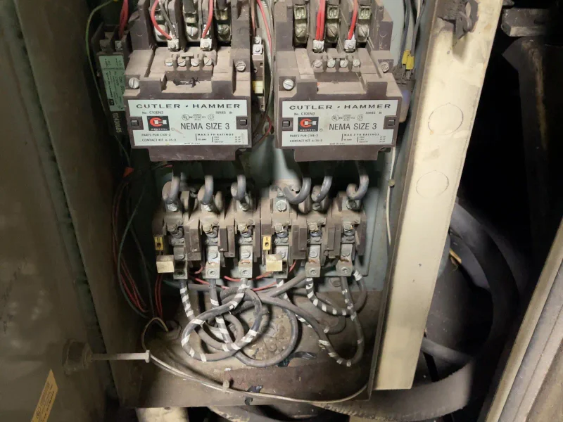GARDNER-DENVER 75 HP ROTARY SCREW AIR COMPRESSOR