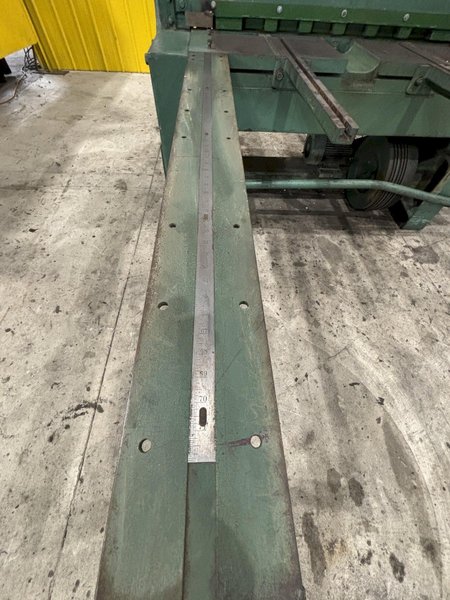 4' X 10 GAUGE PEXTO MODEL #10-U-4B MECHANICAL POWER SHEAR: STOCK #21257