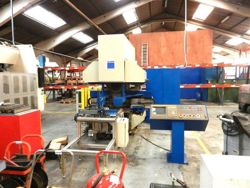 Trumpf - Trumaform 400 30 ton x 430 mm