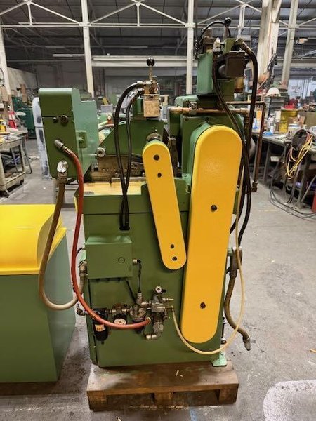 Royal Master Model TG-12X4 Centerless Grinder