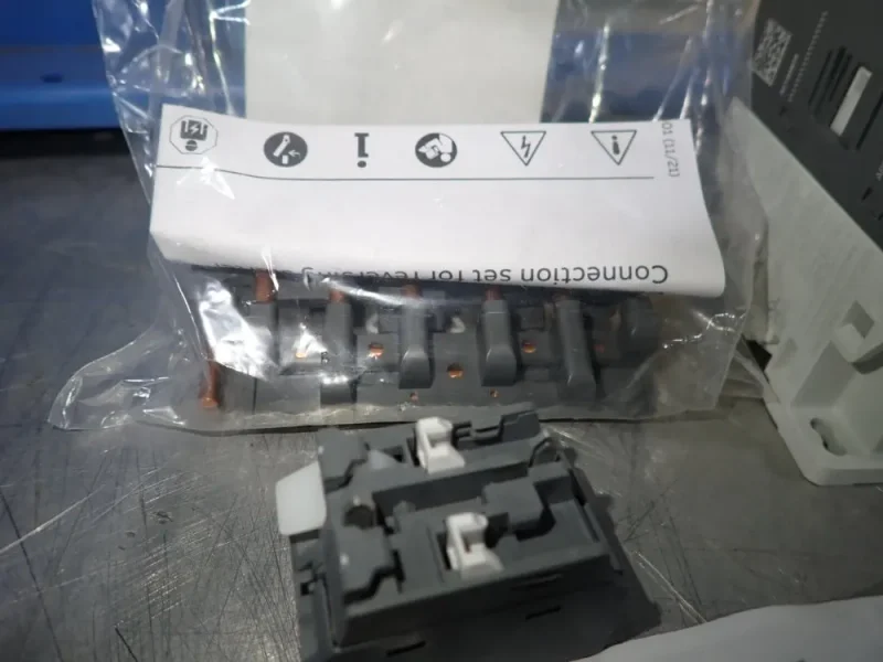 ABB CONTACTOR  -  AF26