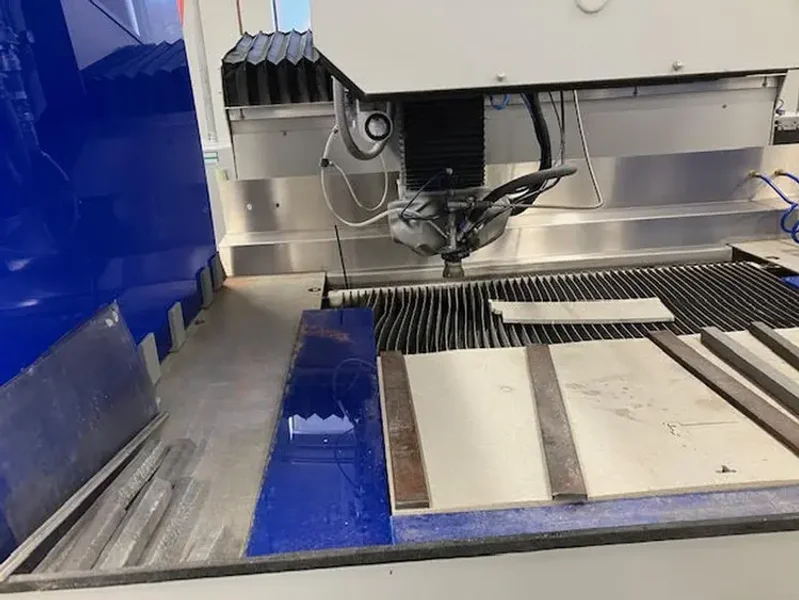 2009 FLOW MACH 3 1313B | Waterjet Cutters