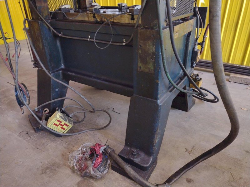 60 TON OAK HIGH SPEED FIN STAMPING PRESS: STOCK #11545