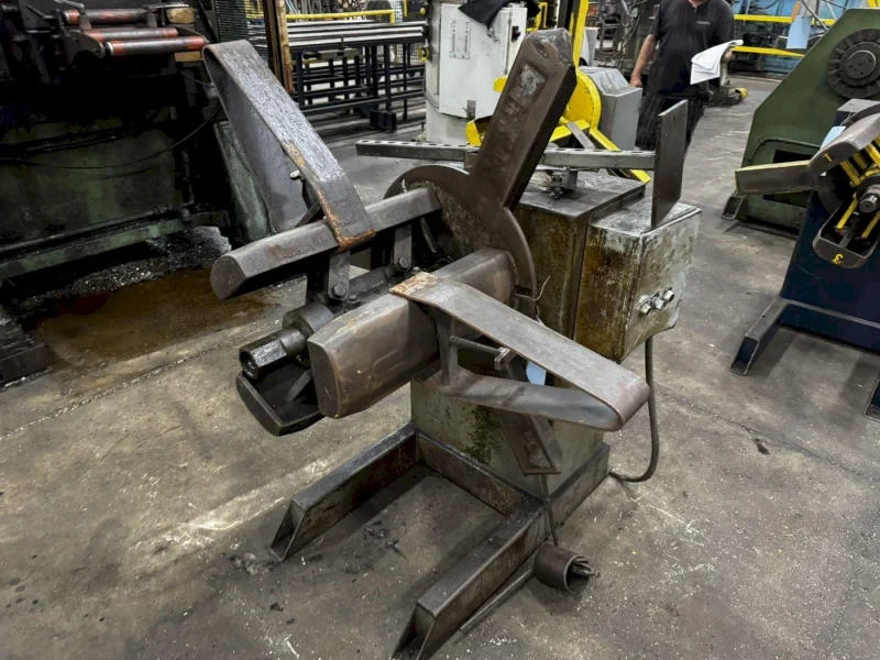 2500 LB X 12&quot; AMERICAN MODEL 60 MOTORIZED UNCOILER: YOBRO #23920