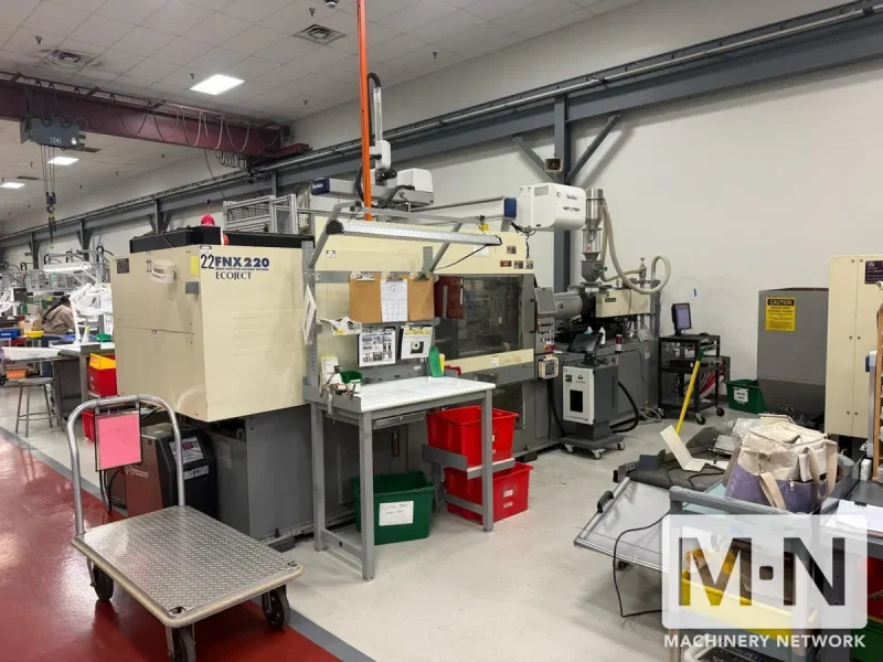 237 TON 16.9 OZ NISSEI MODEL FNX220-50E INJECTION MOLDING MACHINE MFG 2007