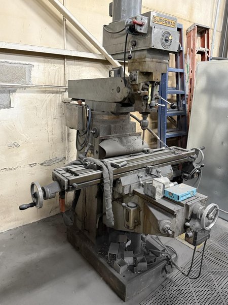 SuperMax YCM-16VS, 1990 – DRO, X-Axis Power Feed