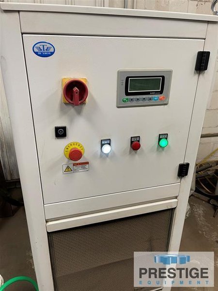 LVD-Strippit Lynx 3015 2 KW Fiber Laser