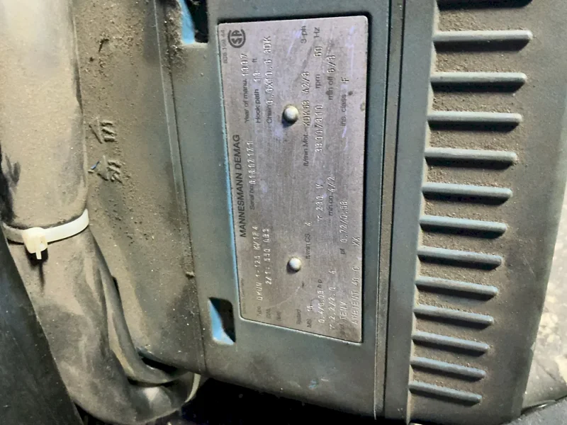 DEMAG 550 LBS ELECTRIC CHAIN HOIST  -  UKUW1-125 KV1F4