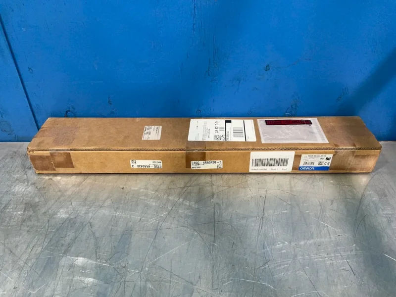 OMRON SAFETY LIGHT CURTAIN  -  F3SG-4RA0430-30