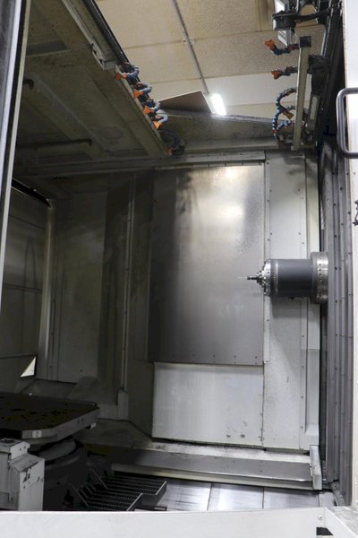 Okuma MB-8000H CNC Horizontal Machining Center, 2021 – Through Spindle Coolant; Chip Conveyor