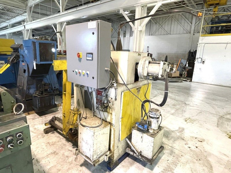 10,000 lbs x 30&quot; Air Feeds Inc. Motorized Coil Reel Model R100