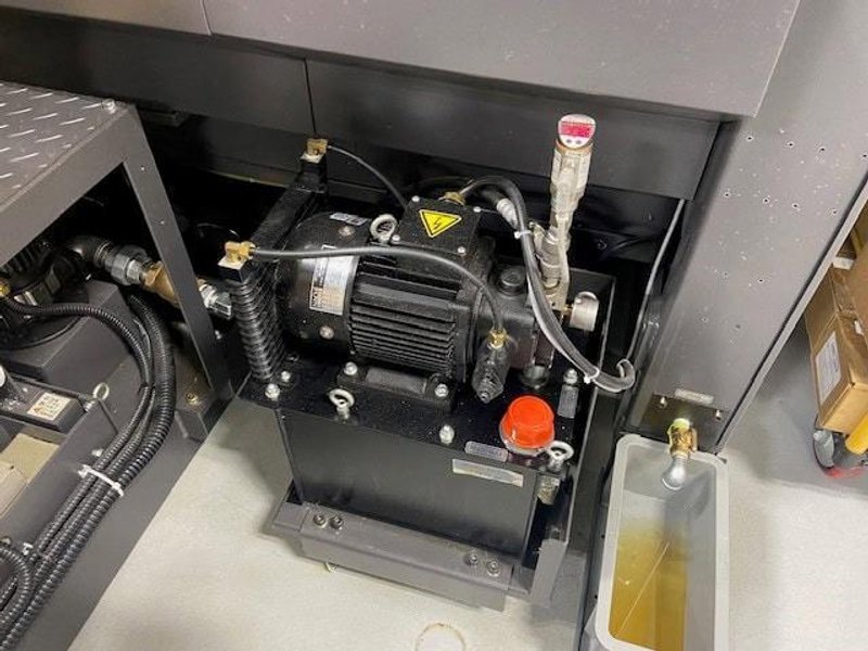 Okuma GP-26W x 65 Compact Cylindrical Grinder, 2019 – Including Plain and Angle Head, Jib Crane, SBS Auto Wheel Balancer