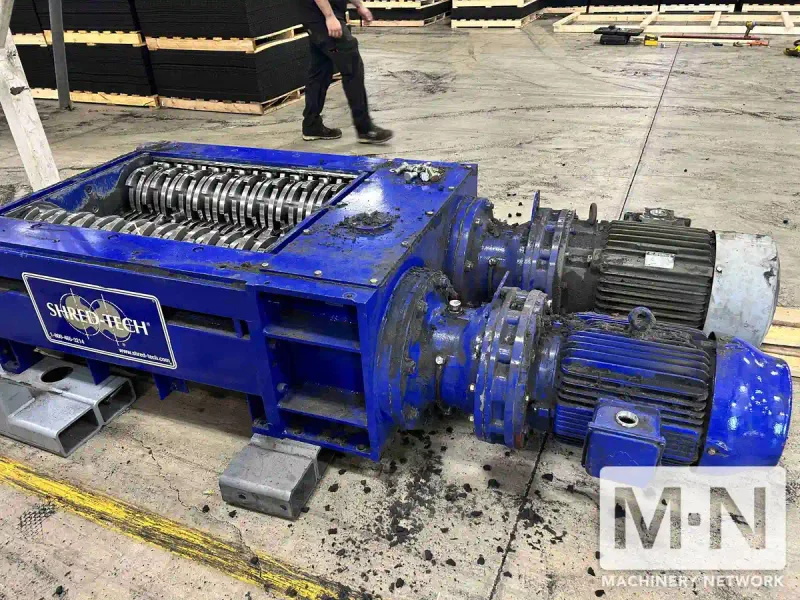 SHRED-TECH MODEL STQ-50E 4 SHAFT SHREDDER MFG 2015