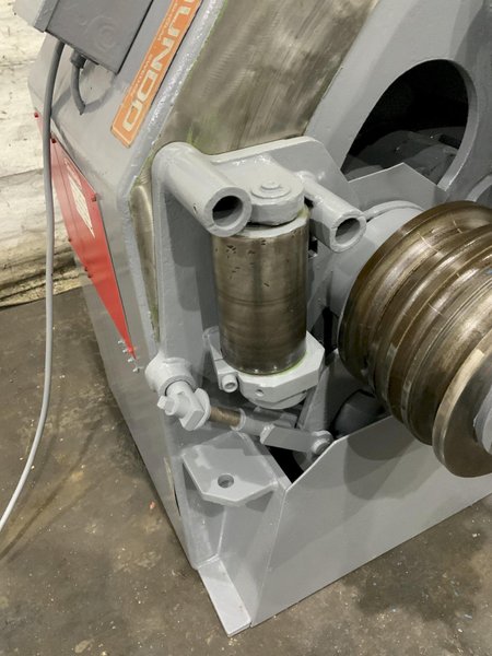 4-1/2” X 4-1/2” X 1/2” ROUNDO R-5 HYDRAULIC VERTICAL/HORIZONTAL ANGLE ROLL: STOCK #80859