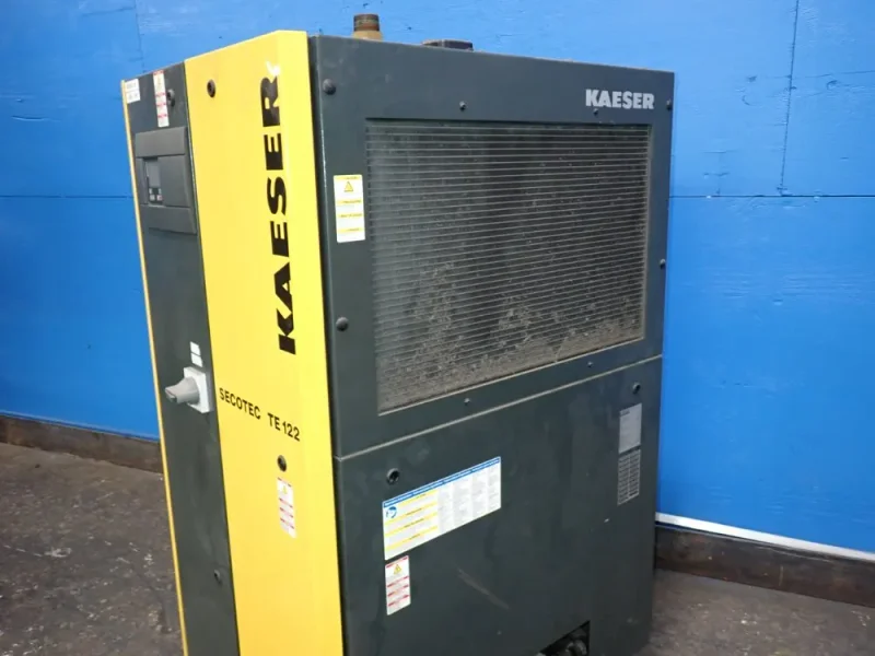 KAESER REFRIGERATED DRYER  -  TE122