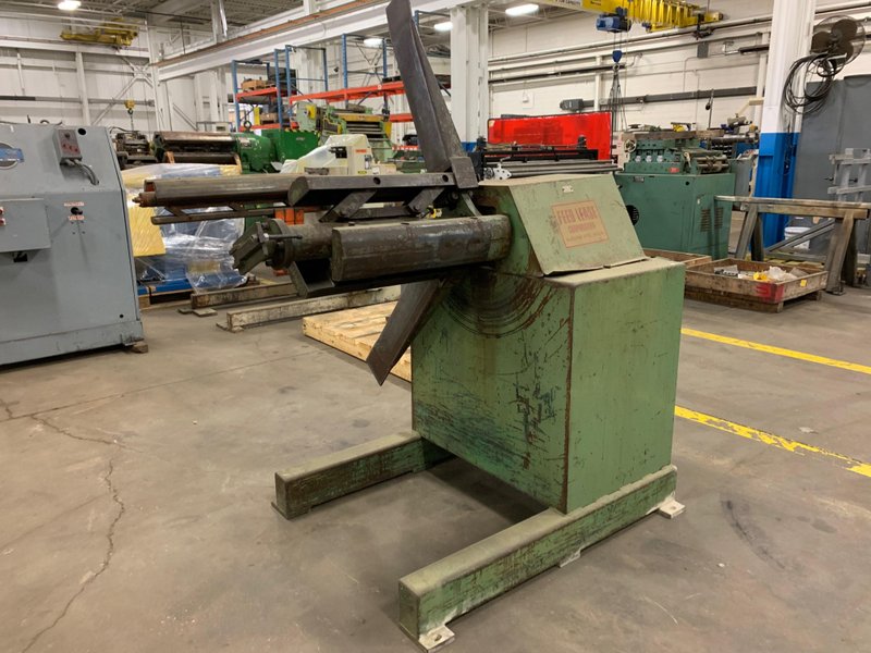 Feed Lease Pull Off Coil Reel Uncoiler 5000 Lbs.