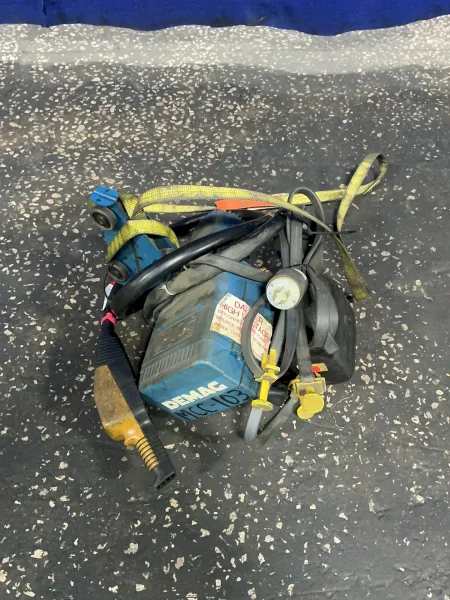 DEMAG 550 LBS ELECTRIC CHAIN HOIST  -  UKUW1-125 KV1F4