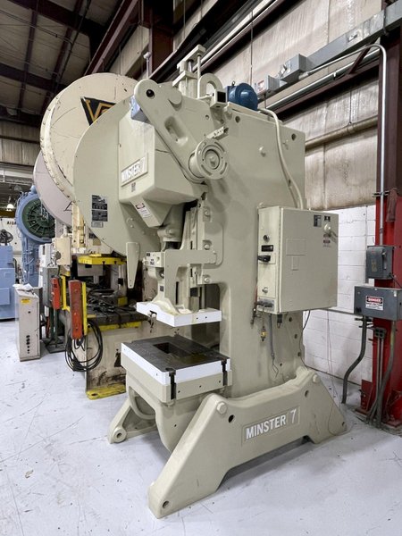 75 ton Minster #7SS Flywheel Mechanical Metal Stamping O.B.I. Press, Mechanically Rebuilt