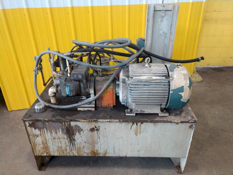 20 HP OILGEAR / RELIANCE MODEL #PVW2SLSAYCNNN PUMP &amp; HYDRAULIC POWER UNIT: STOCK #14981