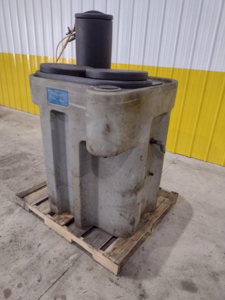 COMPAIR MODEL CS2600 OIL WATER SEPARATOR: STOCK #21255