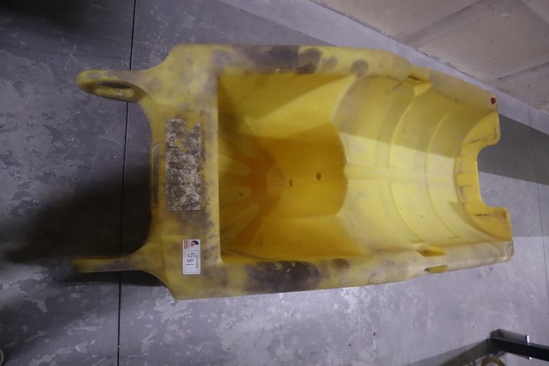 Enpac 55 Gallon Drum Poly Dolly- Auction Item