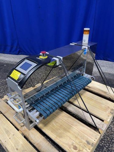 Teknek 25” X 18” Cleaning Machine  - Cm8n0600