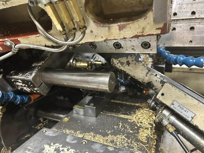 Mitsubishi M-T35E CNC Multi-Spindle Automatic Lathe, 1995 – Chip Conveyor, Bar Feeder